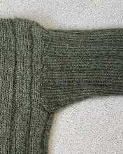 Indlæs billede til gallerivisning Bella bluse med bred rib og v hals