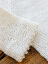 Indlæs billede til gallerivisning Babybluse med kant