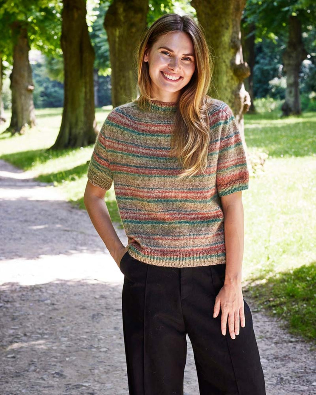 Rigmor t-shirt med sadelskulder