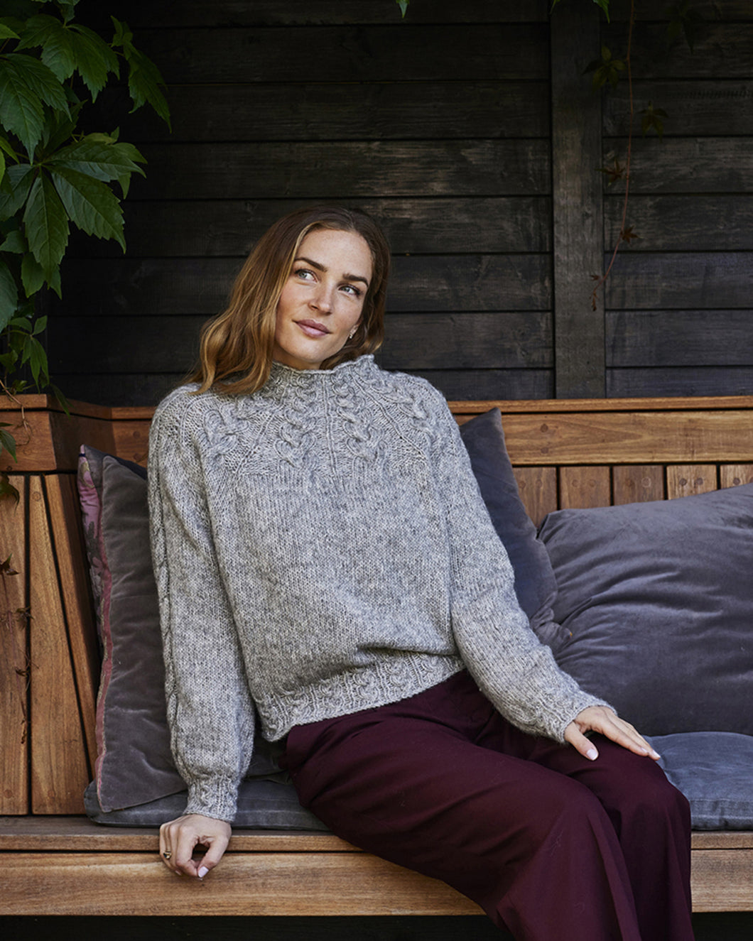 Vera Raglansweater med snoninger i kanterne pdf fil