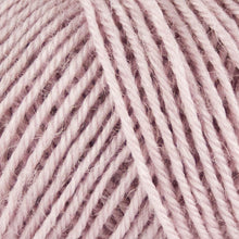 Indlæs billede til gallerivisning Onion nettle sock yarn
